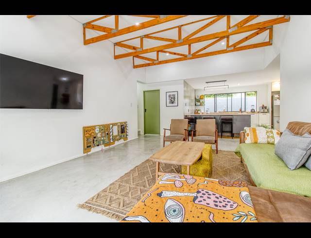 3 BEDROOM HOUSE FOR SALE IN CEDAR LAKES